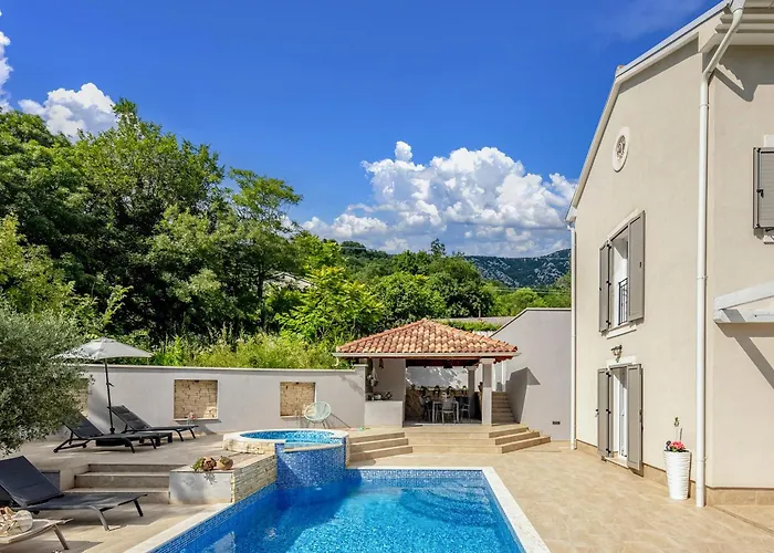 Вилла Nature Frangipane With Pool - Happy *